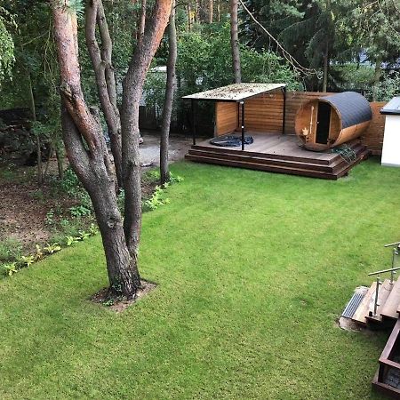Luksusowy Apartament Pod Lasem, Otwock -Shared Garden, Sauna, Wood Hot Tub! Hot Tub Seasonal! エクステリア 写真