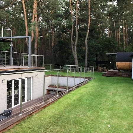 Luksusowy Apartament Pod Lasem, Otwock -Shared Garden, Sauna, Wood Hot Tub! Hot Tub Seasonal! エクステリア 写真