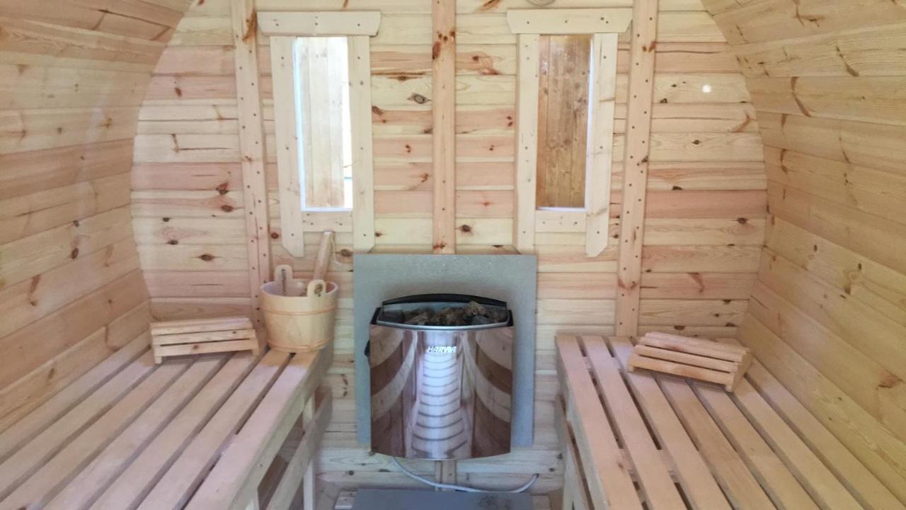 Luksusowy Apartament Pod Lasem, Otwock -Shared Garden, Sauna, Wood Hot Tub! Hot Tub Seasonal! エクステリア 写真
